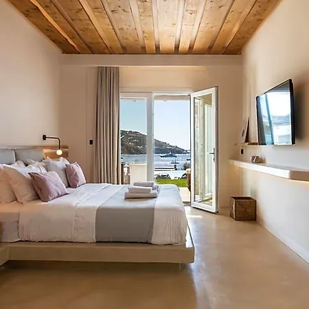 Sea View Hotel 3*